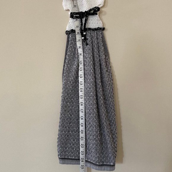 Dress Shape Dish Towel, Handmade Crochet Pot Holder, Crochet Set Towel Potholder - Picture 4 of 11